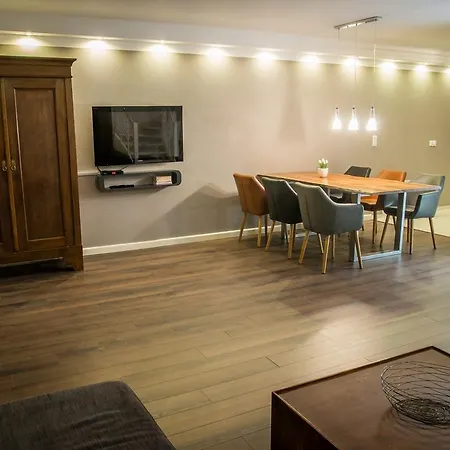 アパート Apartament Balabio